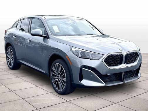 Skyscraper Grey Metallic 2026 BMW X2 xDrive28i