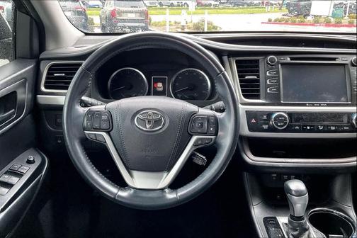 2018 Toyota Highlander LE Plus