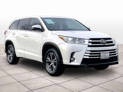2018 Toyota Highlander LE Plus