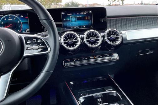 2023 Mercedes-Benz GLB 250 Base