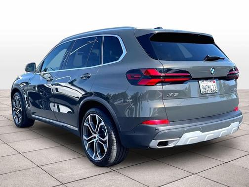 Dravit Grey Metallic 2026 BMW X5 xDrive40i