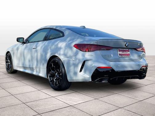 2026 BMW M440 i