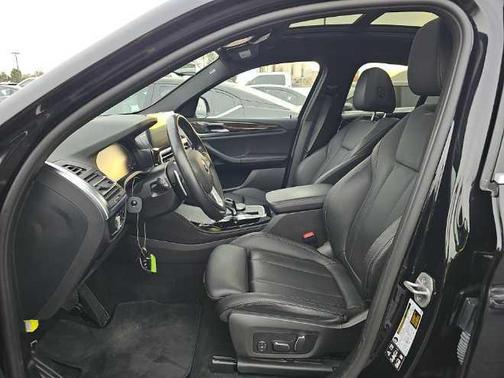 2024 BMW X4 xDrive30i