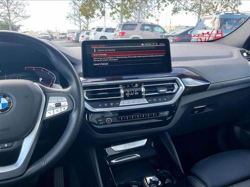 2024 BMW X4 xDrive30i