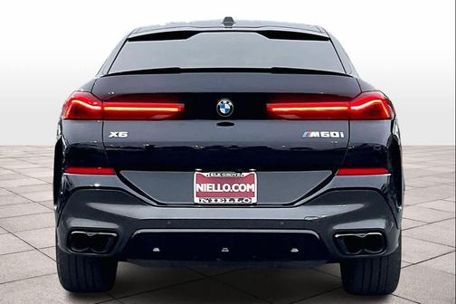 2024 BMW X6 M60i