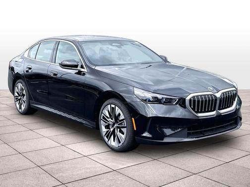 Black Sapphire Metallic 2027 BMW 530 i