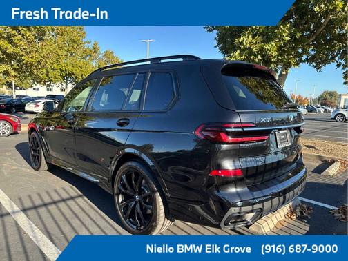 2023 BMW X7 xDrive40i