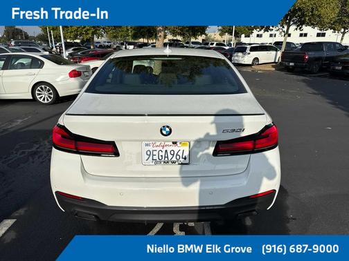 2023 BMW 530 i