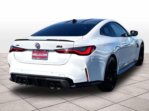 Alpine White 2023 BMW M4 Competition xDrive