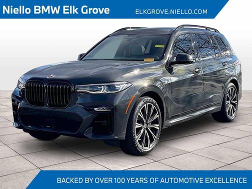 2022 BMW X7 M50i