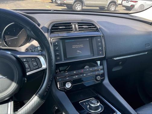 GREY 2018 Jaguar F-PACE 20d Prestige