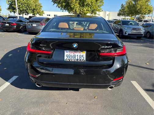 2025 BMW 330 i xDrive