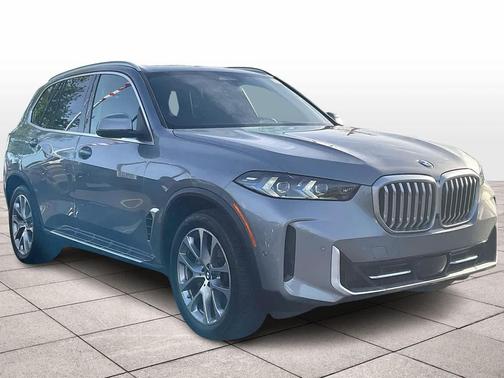 Skyscraper Grey Metallic 2024 BMW X5 sDrive40i