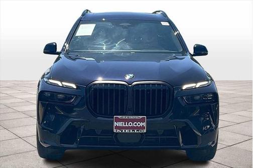 2024 BMW X7 xDrive40i