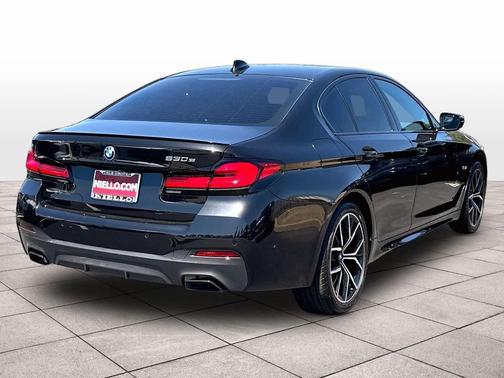 Black Sapphire Metallic 2023 BMW 530e Base