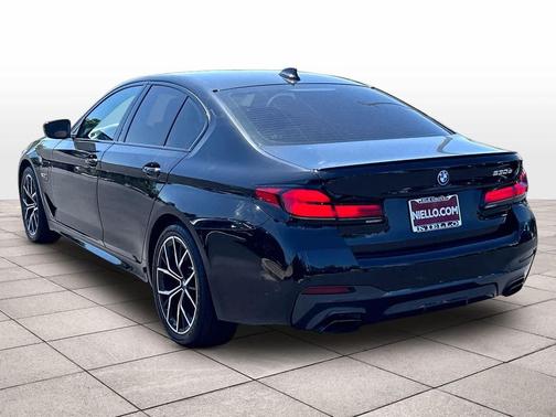 Black Sapphire Metallic 2023 BMW 530e Base