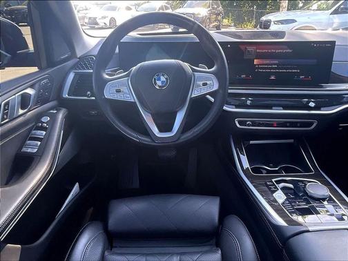 2023 BMW X7 xDrive40i