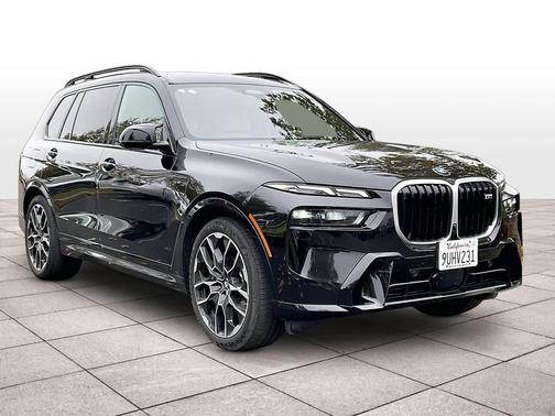 2025 BMW X7 M60i