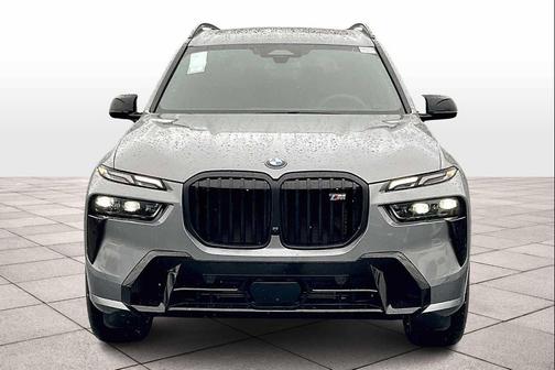 2026 BMW X7 M60i