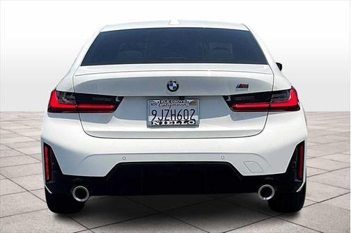 2024 BMW 330 i