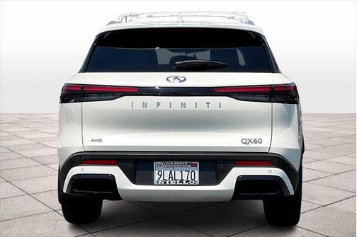 2024 INFINITI QX60 Luxe