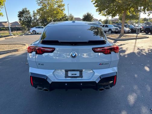2024 BMW X2 M35i