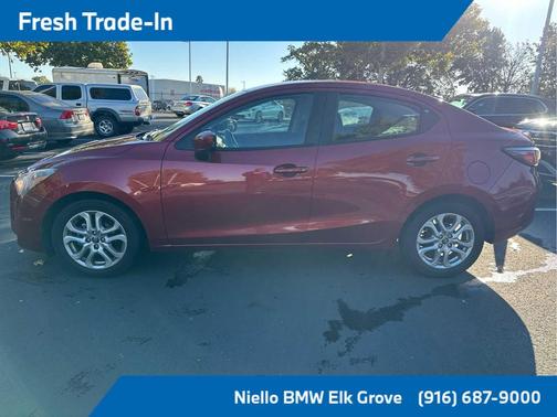 2017 Toyota Yaris iA Base