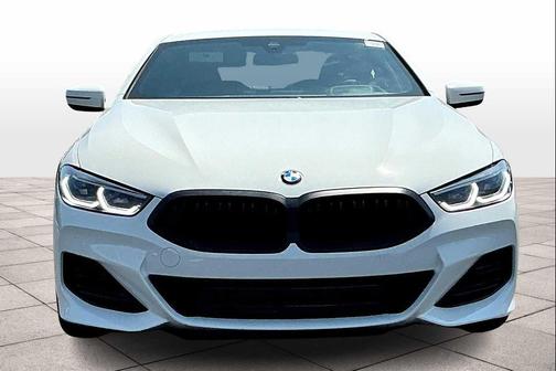 2025 BMW 840 i