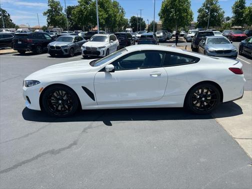 2025 BMW 840 i