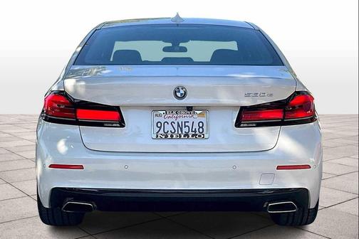 2022 BMW 530e Base