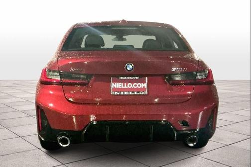 2026 BMW 330 i xDrive