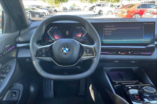 2024 BMW 530 Sedan