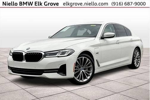 Alpine White 2022 BMW 530e Base