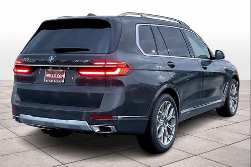 2026 BMW X7 xDrive40i