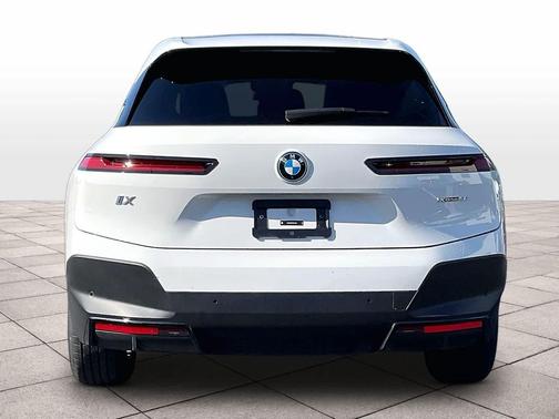Alpine White 2024 BMW iX xDrive50