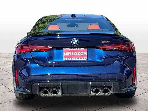 Tanzanite Blue II Metallic 2026 BMW M4 Competition