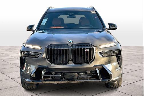2026 BMW X7 M60i