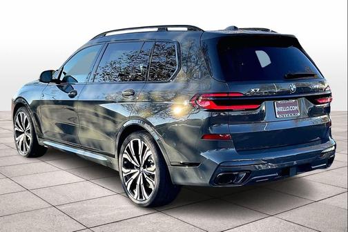 2026 BMW X7 M60i