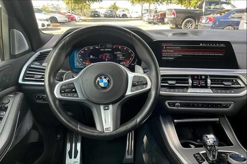 2021 BMW X5 M50i