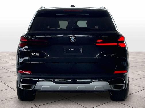 Black Sapphire Metallic 2024 BMW X5 xDrive40i