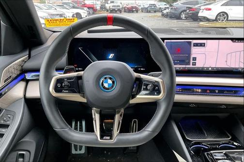 2024 BMW i5 M60