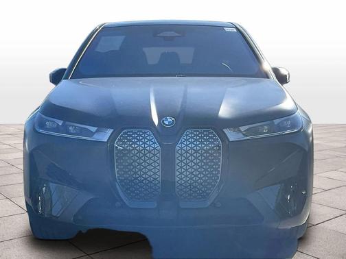 2025 BMW iX xDrive50