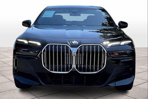 2024 BMW 760 i xDrive