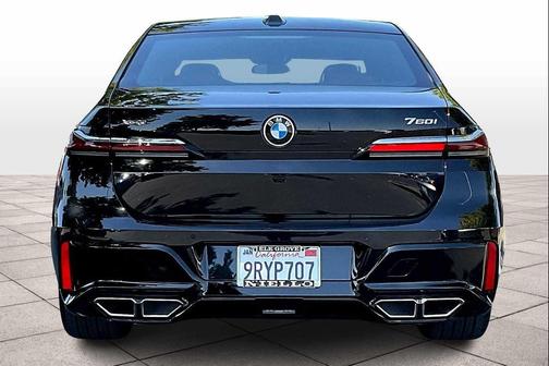 2024 BMW 760 i xDrive
