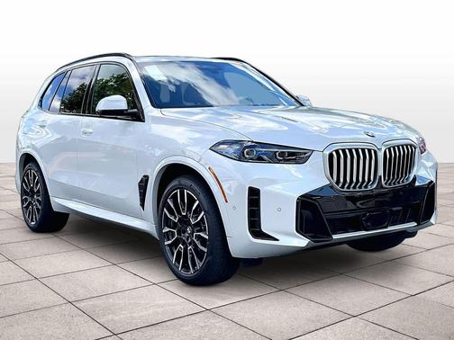 Mineral White Metallic 2026 BMW X5 xDrive40i