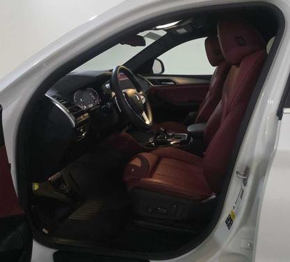 2024 BMW X4 xDrive30i