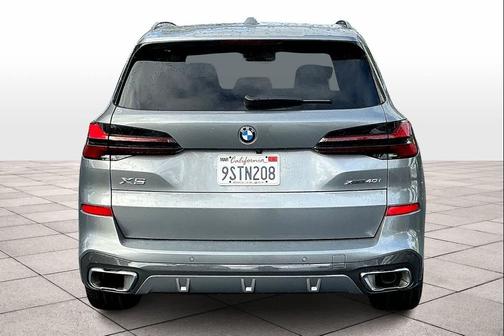 2025 BMW X5 xDrive40i