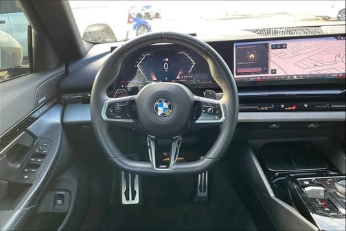 2024 BMW 530 i