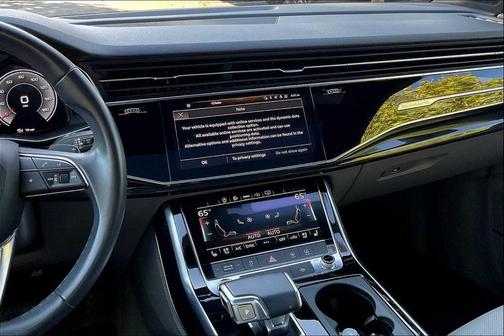 2021 Audi Q7 55 Premium Plus