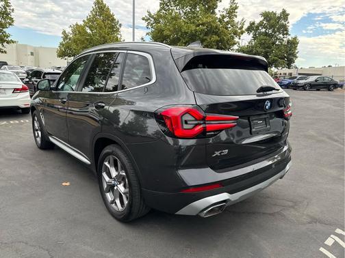 2023 BMW X3 sDrive30i